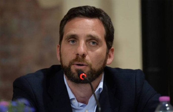 Vicofaro, il sindaco Tomasi: “Oltre 150 persone in condizioni inaccettabili. Ora una svolta”