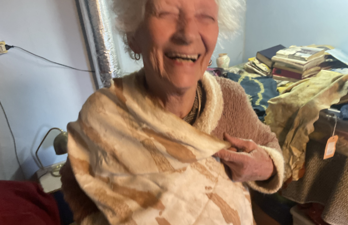 Marisa Rossi Keller, tessere il mondo con le mani