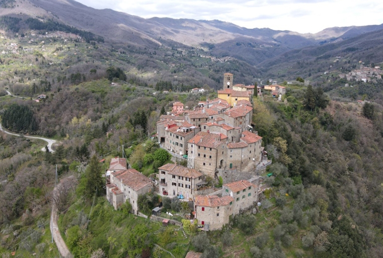 Acquisto casa in montagna: Pescia c’è. Contributi fino a 10mila euro.