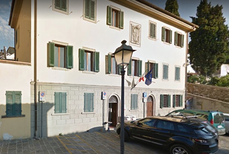 Serravalle, via San Biagio: botta e risposta
