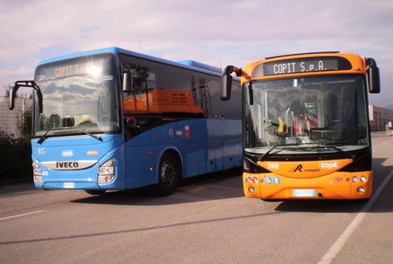 Monsummano, Tariffe bus, Magrini: «De Caro dica da che parte sta»