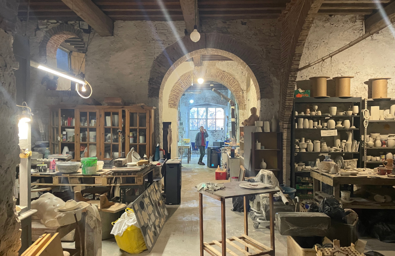 Ceramica realizzata con tecnica neriage da Silvia Zanchetta