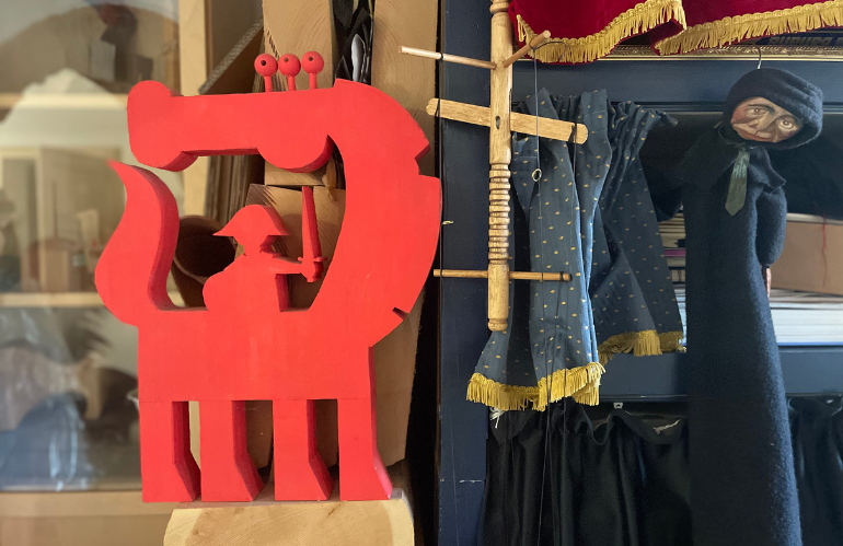 Materiali artistici e strumenti di lavoro utilizzati da Fabrizio Silei nel suo atelier